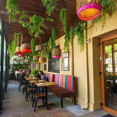 Tagle Casa Del Lado Santiago Providencia Bed & Breakfast Exterior photo